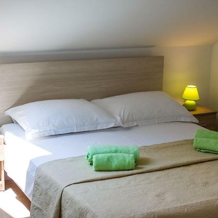 Apartman Iva Zara Екстер'єр фото