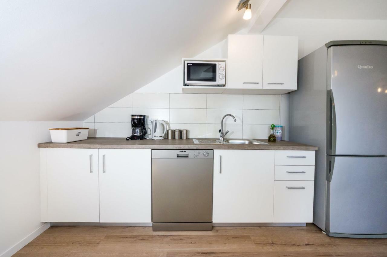 Apartman Iva Zara Екстер'єр фото