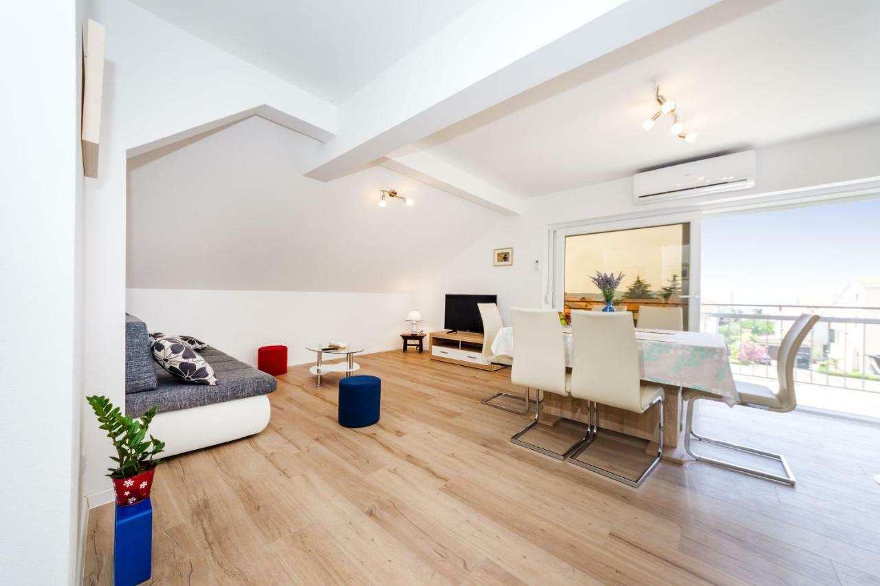 Apartman Iva Zara Екстер'єр фото